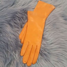Жіночі шкіряні рукавички GlovesUA мод.001 (без 3 смуг) оранжеві Жіночі шкіряні рукавички GlovesUA мод.001 (без 3 смуг) оранжеві