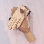 Жіночі шкіряні автомобільні рукавички GlovesUA мод.275 бежевий/тауп (шов всередину, кнопка обтягнута, без відп.) - Шкіряні Жіночі шкіряні автомобільні рукавички GlovesUA мод.275 бежевий/тауп (шов всередину, кнопка обтягнута, без відп.)
