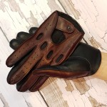 Чоловічі рукавички для водіння комбіновані GlovesUA мод.275 коньяк/чорний (шкіра лайка/олень, шов назовні) - Автомобільні Чоловічі рукавички для водіння комбіновані GlovesUA мод.275 коньяк/чорний (шкіра лайка/олень, шов назовні)