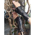 Жіночі рукавички шкіряні мітенки GlovesUA мод.545 чорний