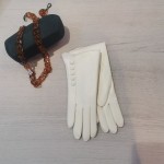Женские кожаные перчатки GlovesUA мод 113 белые