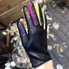 Жіночі рукавички шкіряні GlovesUA мод.394 чорні (кольорові стрілки, три смуги)