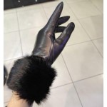 Жіночі шкіряні рукавички GlovesUA мод.146 чорні
