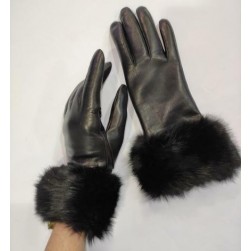 Женские кожаные перчатки GlovesUA мод 146 черные