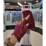 Жіночі рукавички шкіряні мітенки GlovesUA мод.267 бордо