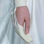 Женские автомобильные кожаные перчатки  GlovesUA мод-516 белый