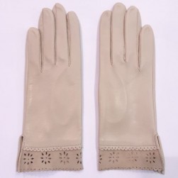 Женские перчатки кожаные GlovesUA мод-205 бежевые