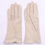Женские перчатки кожаные GlovesUA мод 114 бежевые