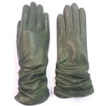 Жіночі шкіряні рукавички GlovesUA мод.362 темно-зелені
